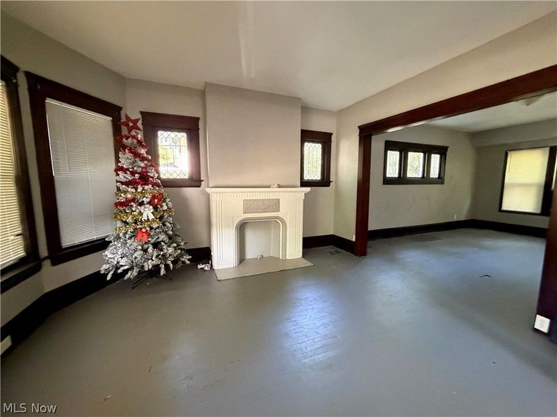 557 E 117th Street, Cleveland, OH 44108 Photo 6