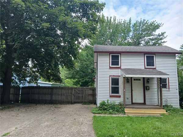 6 W 6th Street N, Fulton, NY 13069