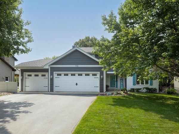 1705 Rushmore Drive, Burnsville, MN 55306