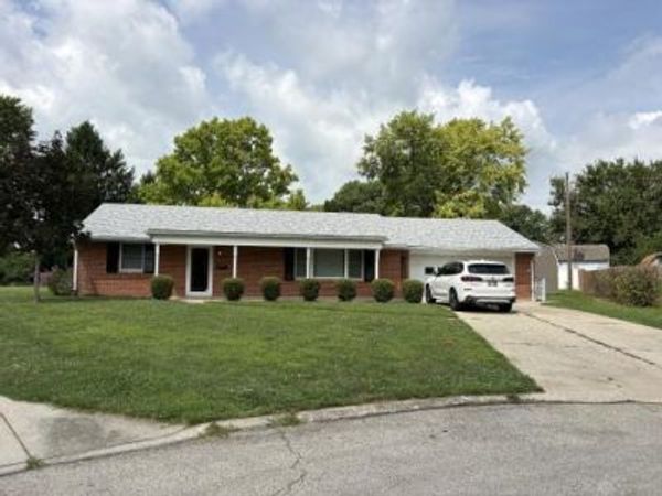 3040 Viewcrest Place, Kettering, OH 45420