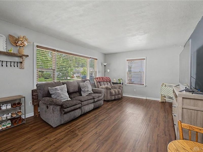 500 Savoy Avenue, West Carrollton, OH 45449 Photo 8