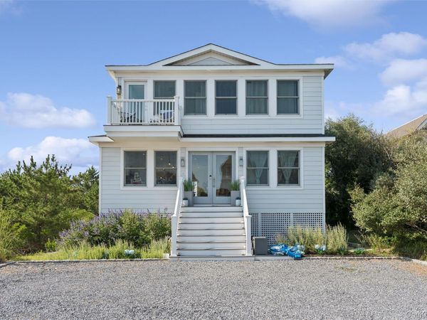 800 Dune Road , Southampton, NY 11978