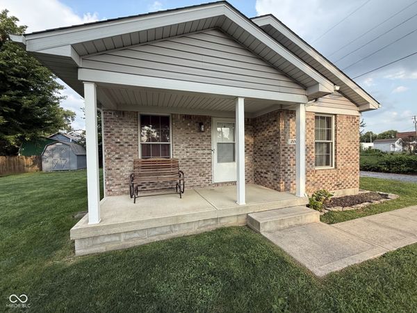 206 N Mulberry Street, Waldron, IN 46182
