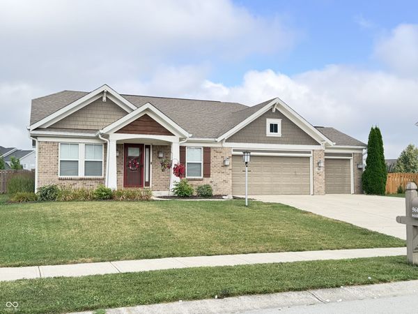 960 Miller Court , Greenfield, IN 46140