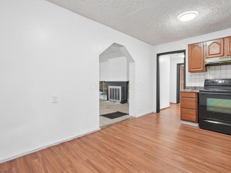 626 Pierce Avenue , Columbus, OH 43213 Photo 10