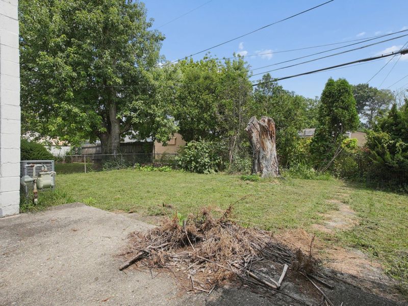 626 Pierce Avenue , Columbus, OH 43213 Photo 21