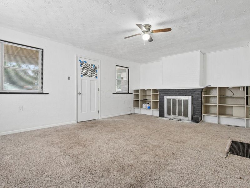 626 Pierce Avenue , Columbus, OH 43213 Photo 7