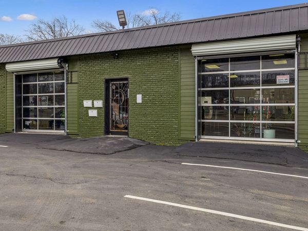 2809 Dickerson Pike, Nashville, TN 37207