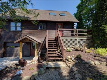 2883 De Noon Road, Caledonia, NY 14423
