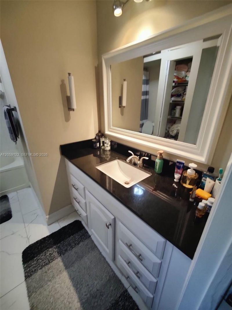 4871 Via Palm Lks , Unit 701, West Palm Beach, FL 33417 Photo