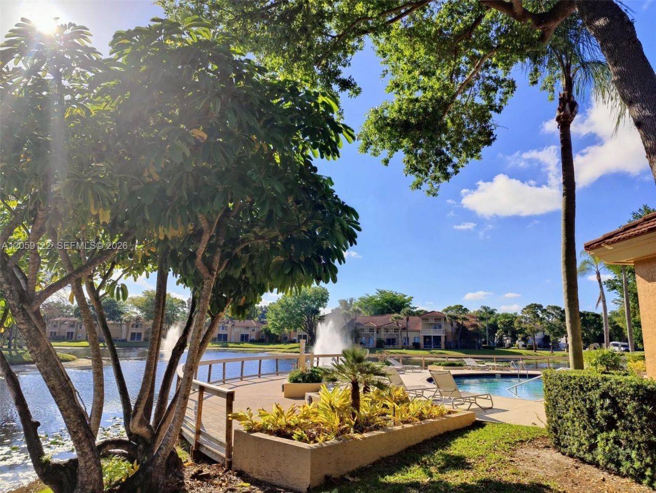 4871 Via Palm Lks , Unit 701, West Palm Beach, FL 33417 Photo