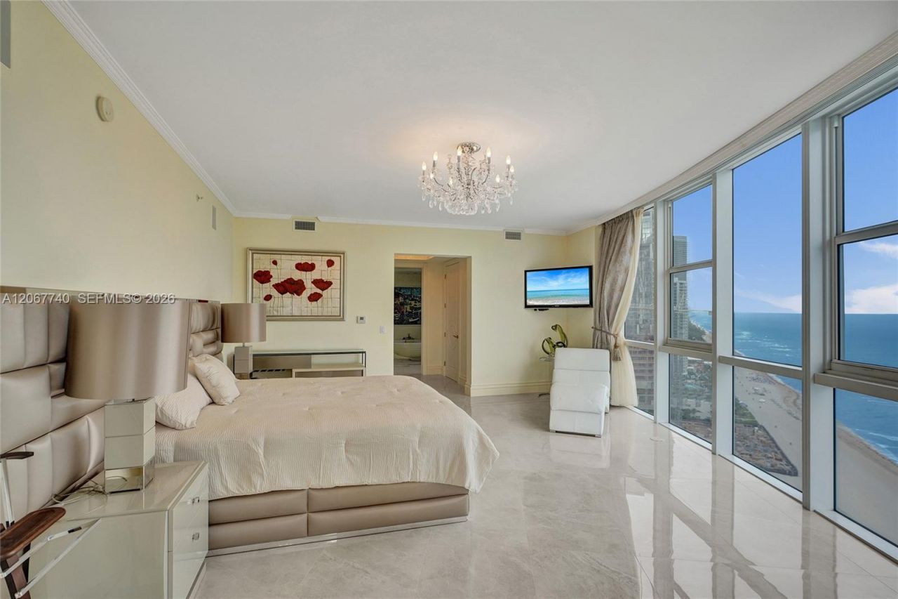 18201 Collins Ave , Unit 3309, Sunny Isles Beach, FL 33160 Photo