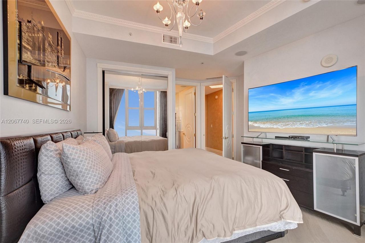 18201 Collins Ave , Unit 3309, Sunny Isles Beach, FL 33160 Photo