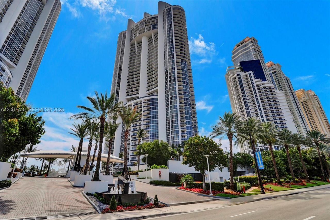 18201 Collins Ave , Unit 3309, Sunny Isles Beach, FL 33160 Photo