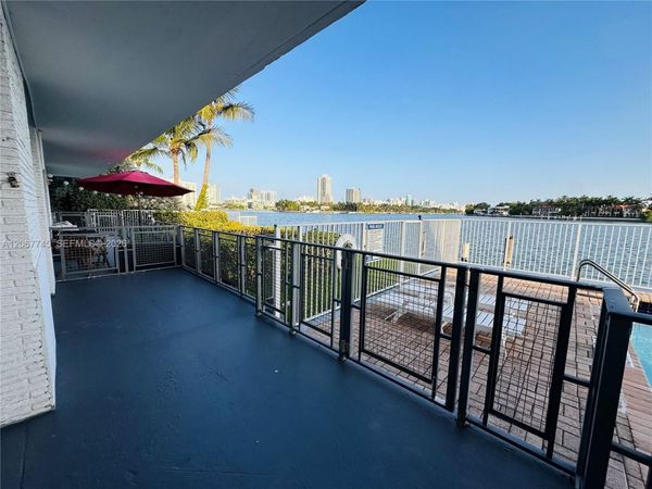 946 Bay Dr , Unit 7, Miami Beach, FL 33141