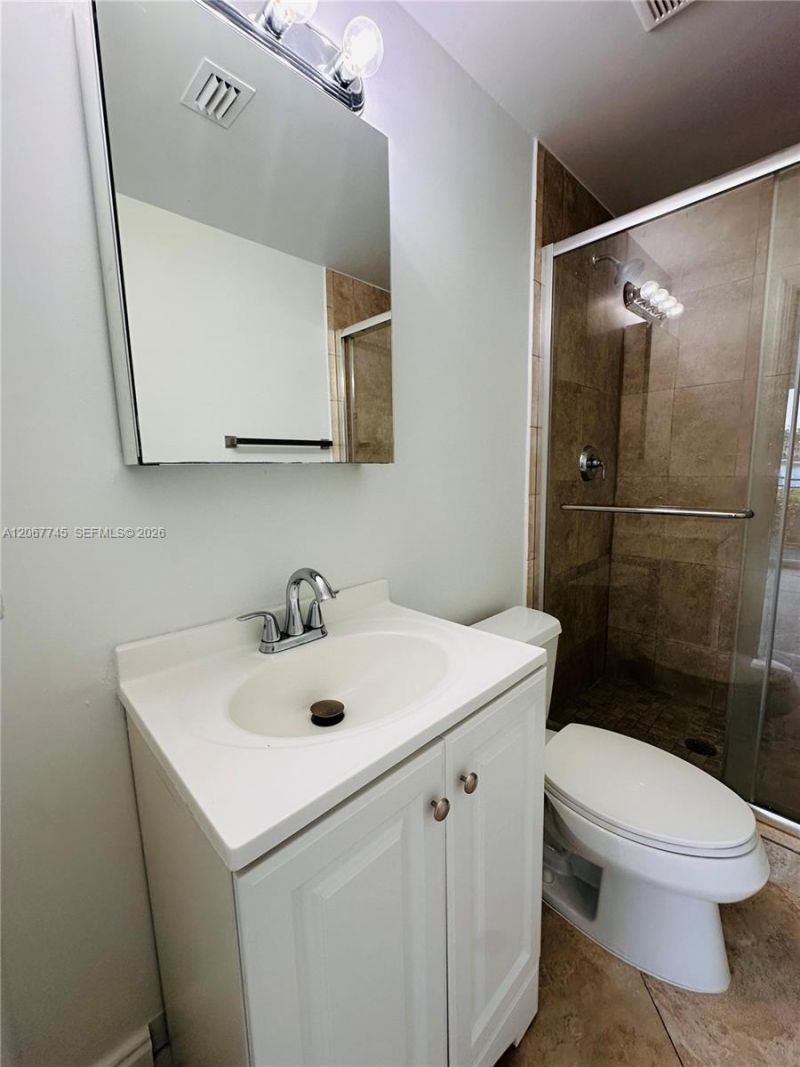 946 Bay Dr , Unit 7, Miami Beach, FL 33141 Photo