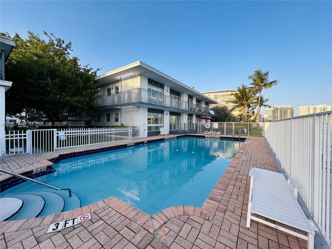 946 Bay Dr , Unit 7, Miami Beach, FL 33141 Photo