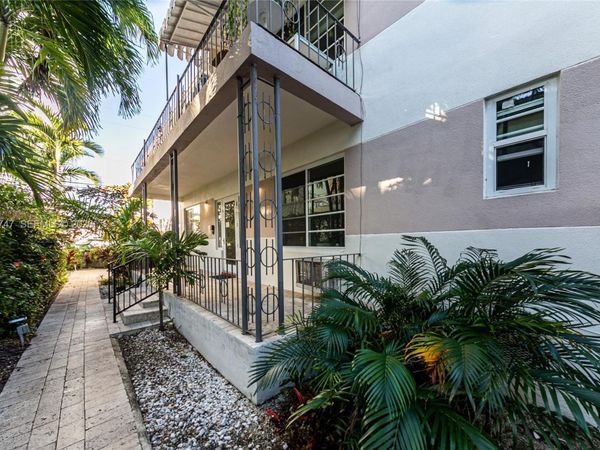 1431 Lincoln Ter , Unit 1, Miami Beach, FL 33139