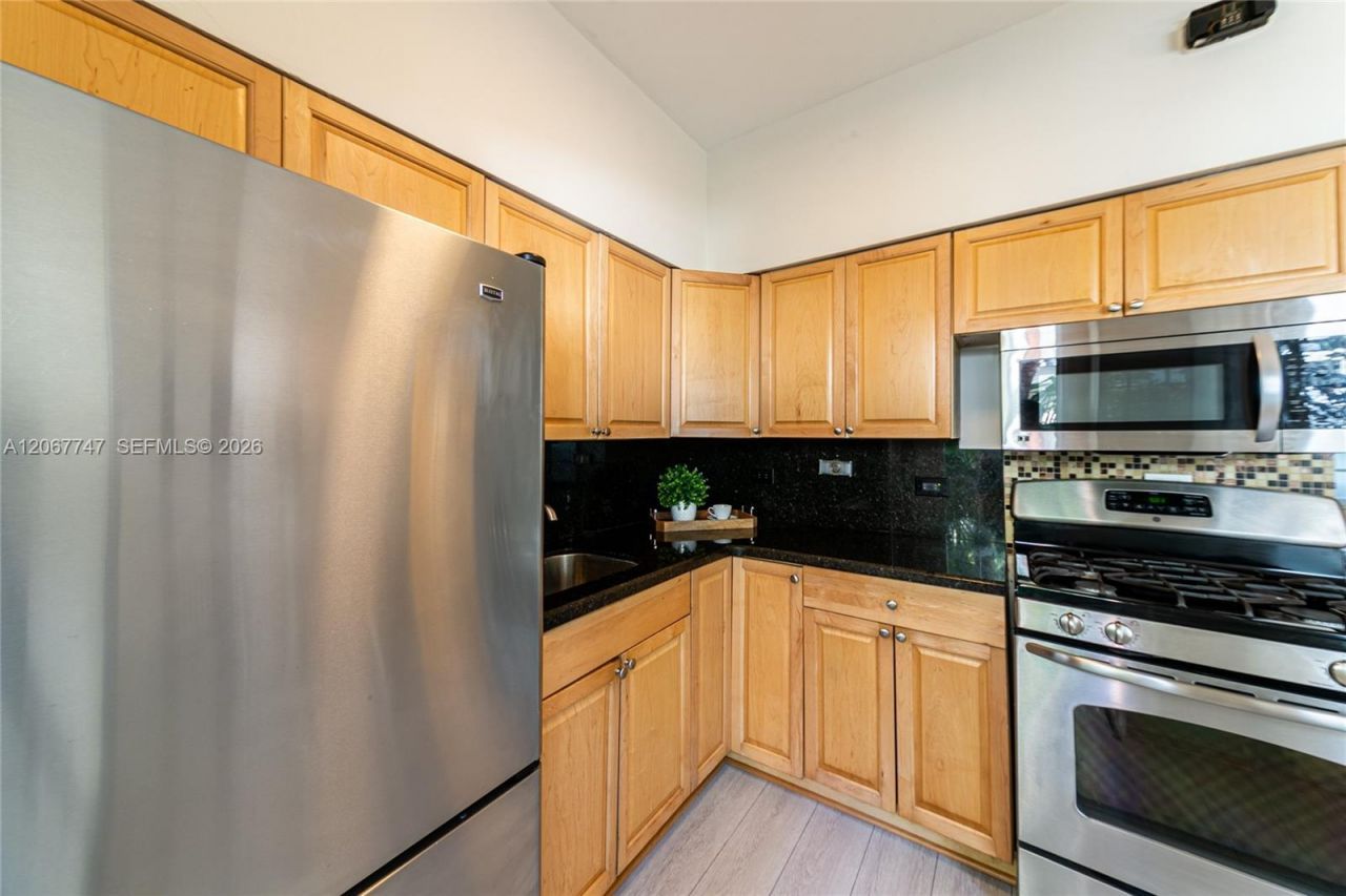 1431 Lincoln Ter, Unit 1, Miami Beach, FL 33139 Photo