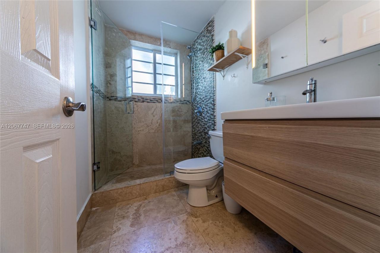 1431 Lincoln Ter, Unit 1, Miami Beach, FL 33139 Photo