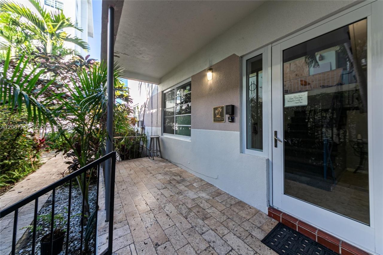 1431 Lincoln Ter, Unit 1, Miami Beach, FL 33139 Photo