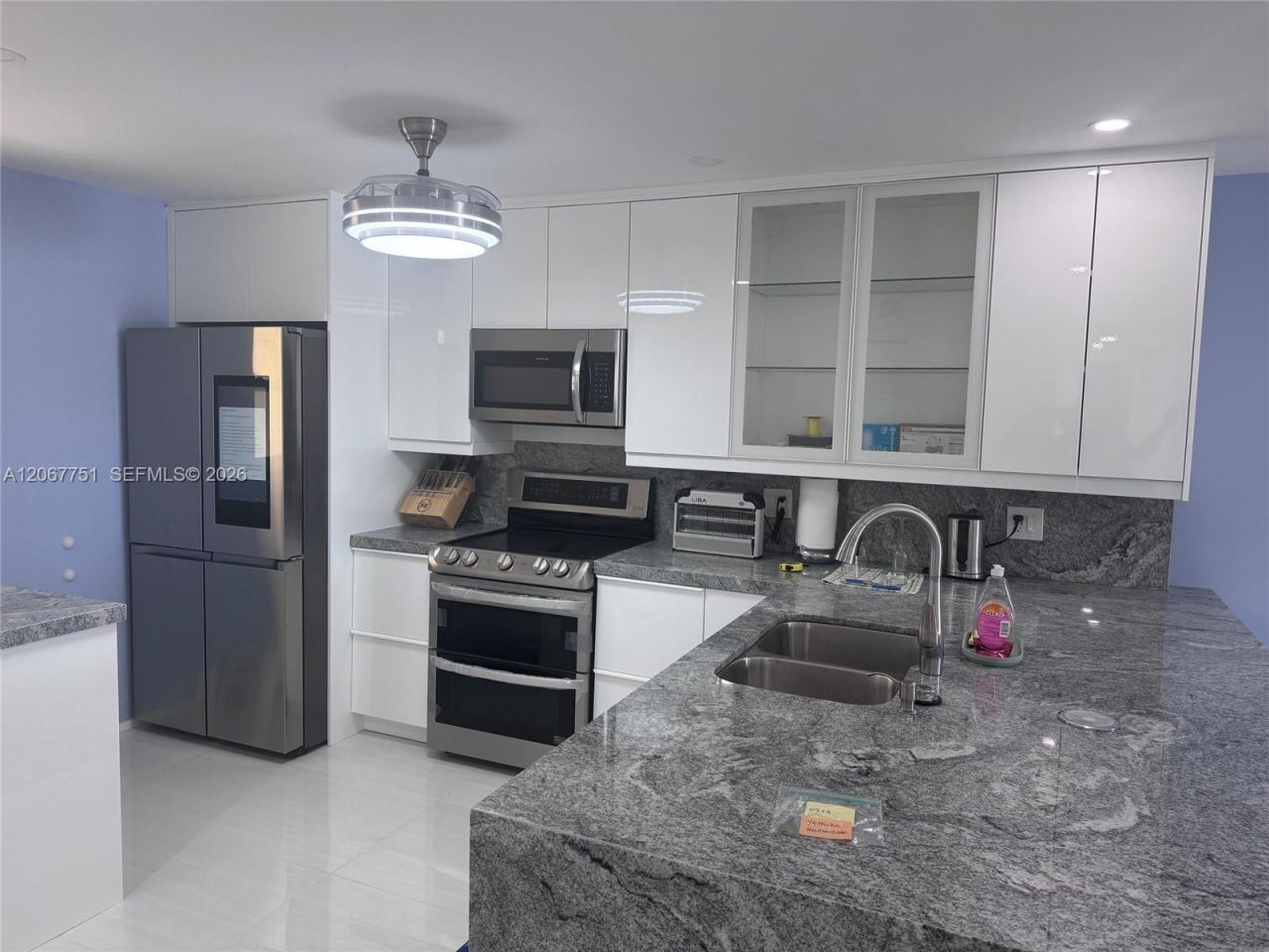 410 SE 2nd St , Unit 223, Hallandale Beach, FL 33009 Photo