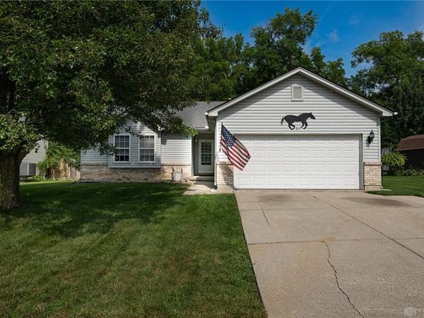 21 Clearbrook Drive, Franklin, OH 45005