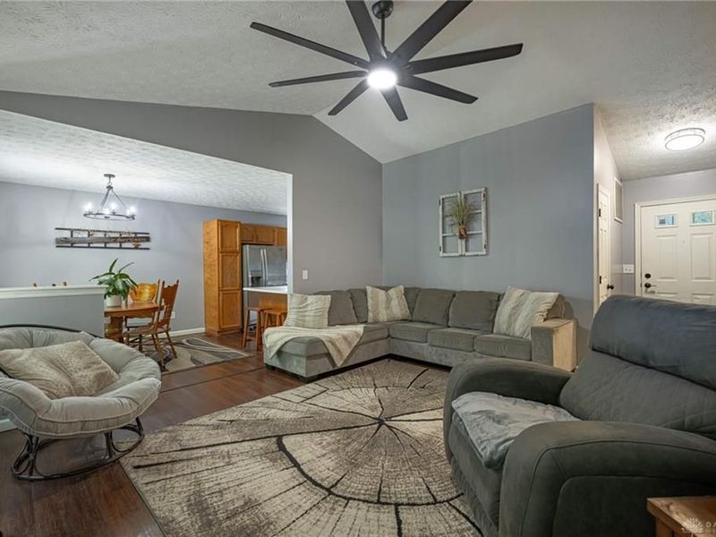 21 Clearbrook Drive, Franklin, OH 45005 Photo 3