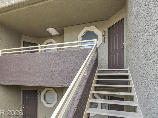 5066 S Rainbow Boulevard, Unit 205, Las Vegas, NV 89118
