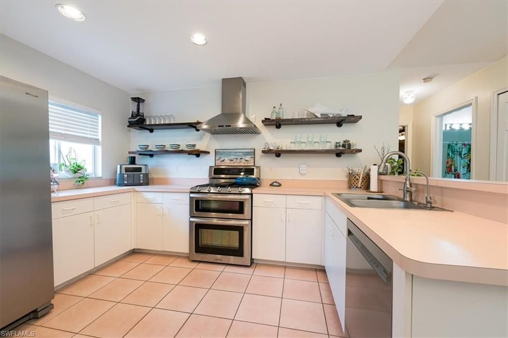 8312 Tahiti Rd, Fort Myers, FL 33967 Photo