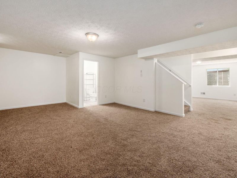 305 Eagles Nest Avenue , Johnstown, OH 43031 Photo 40