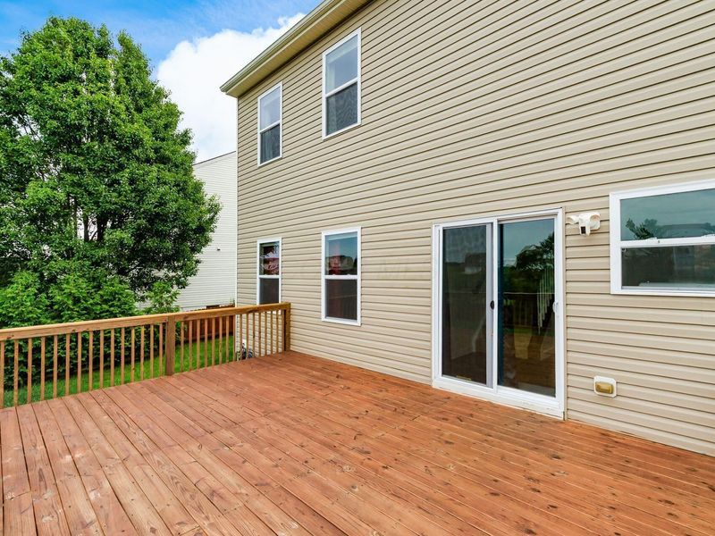 305 Eagles Nest Avenue , Johnstown, OH 43031 Photo 6