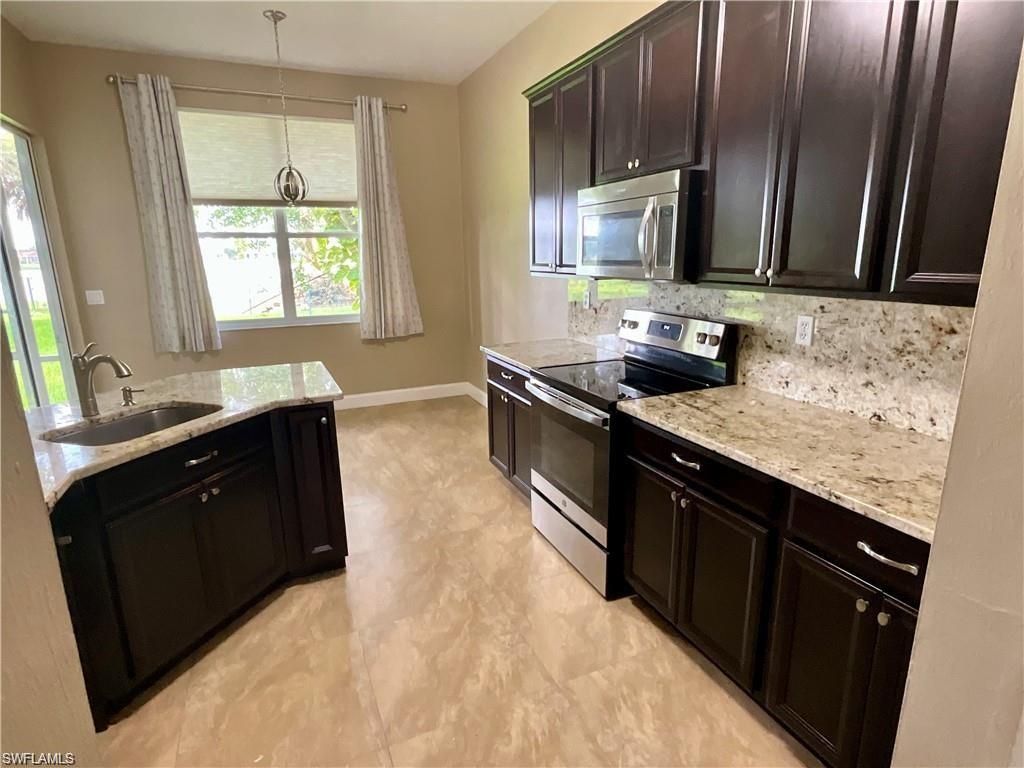 701 Meyer Dr, Naples, FL 34120 Photo