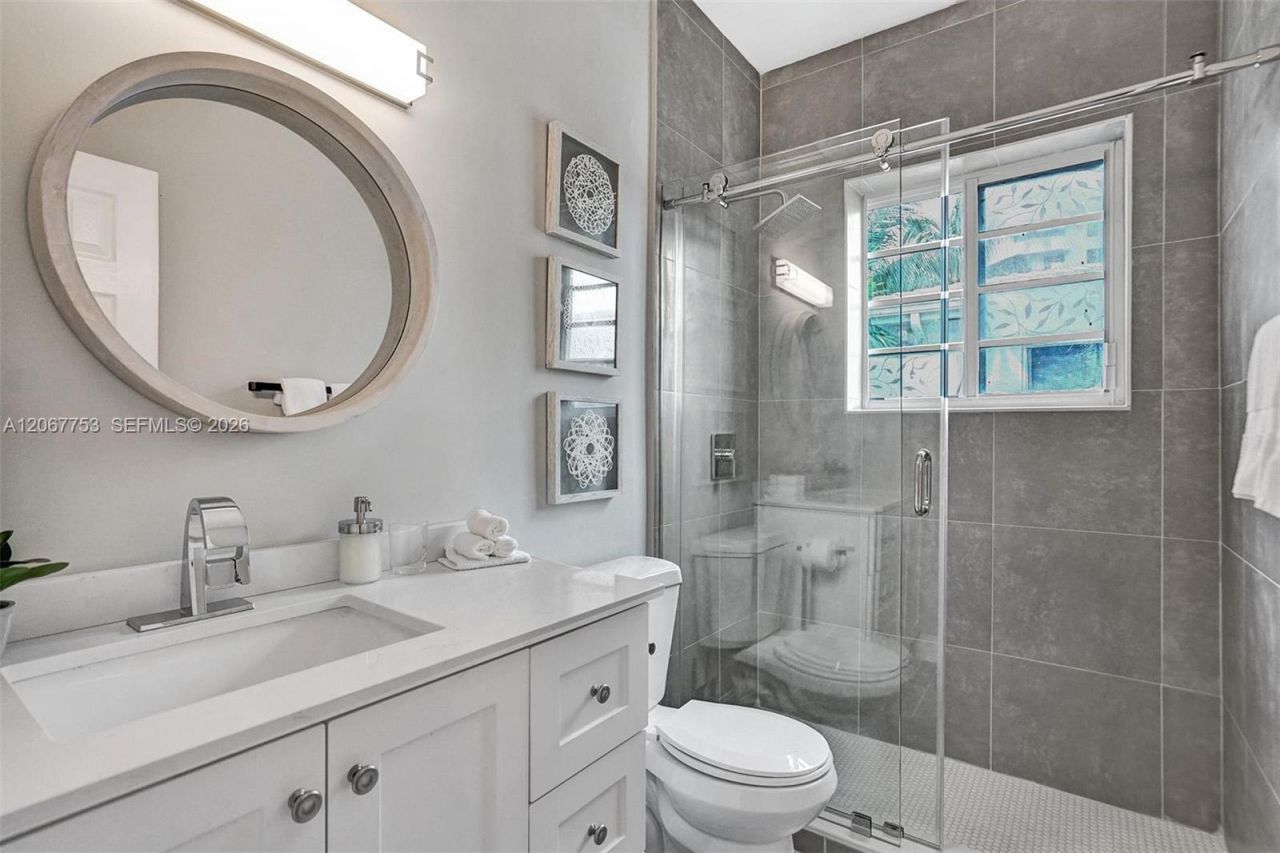 1431 Lincoln Ter, Unit 3, Miami Beach, FL 33139 Photo