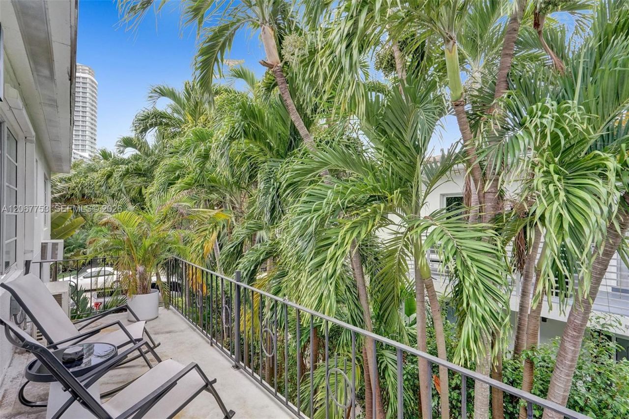 1431 Lincoln Ter, Unit 3, Miami Beach, FL 33139 Photo