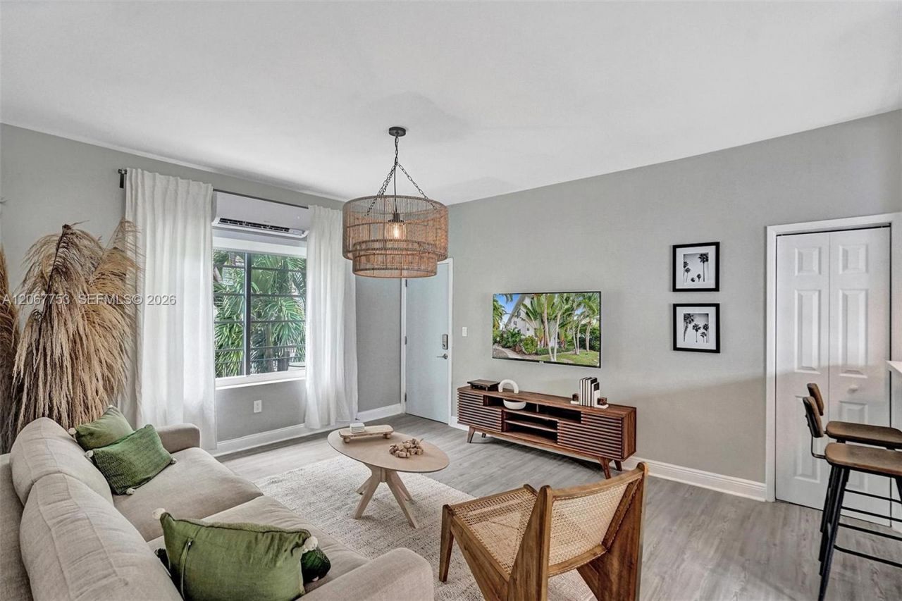 1431 Lincoln Ter, Unit 3, Miami Beach, FL 33139 Photo