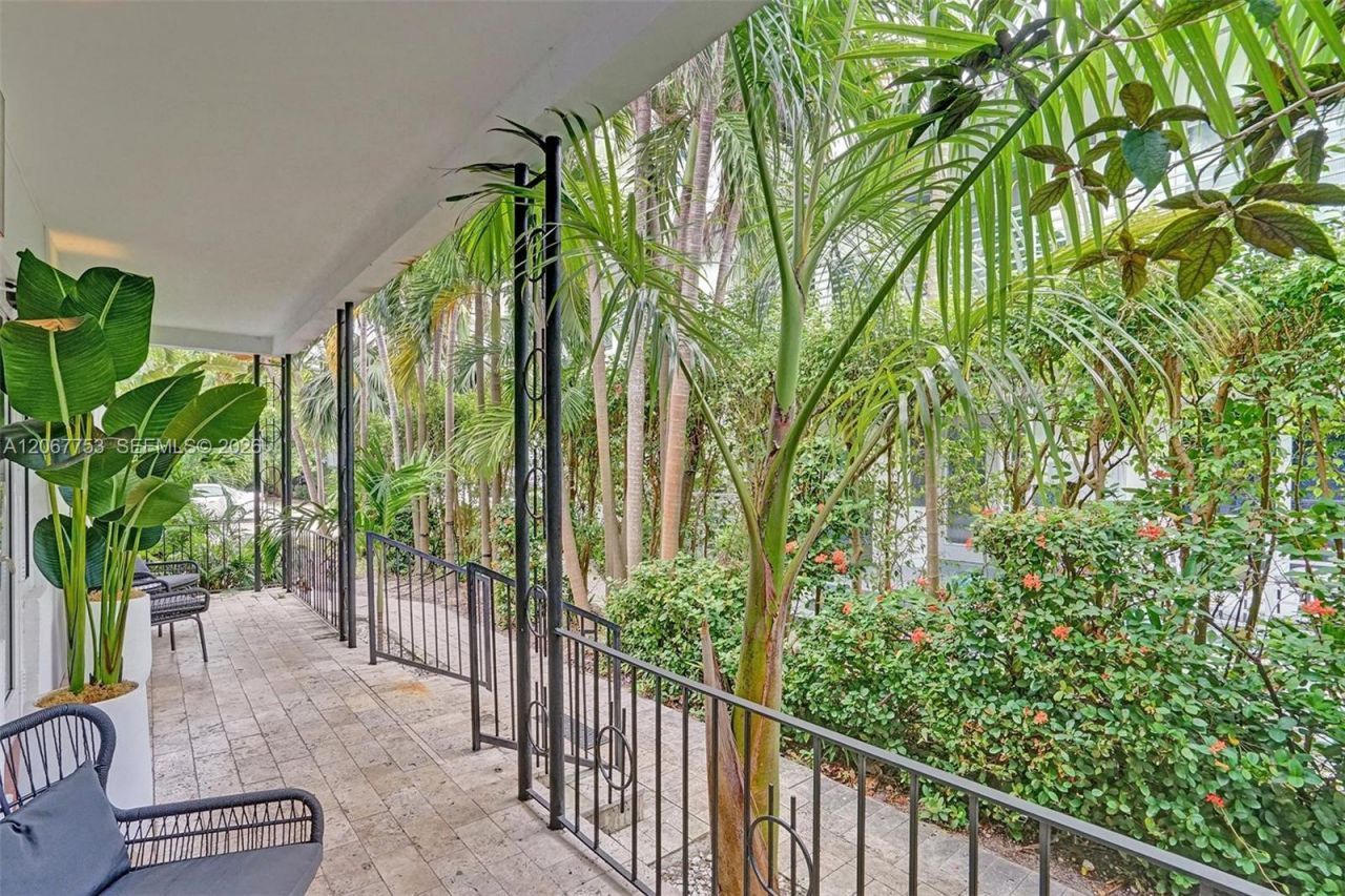 1431 Lincoln Ter, Unit 3, Miami Beach, FL 33139 Photo