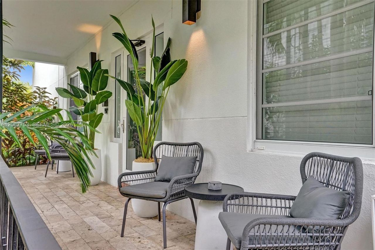 1431 Lincoln Ter, Unit 3, Miami Beach, FL 33139 Photo