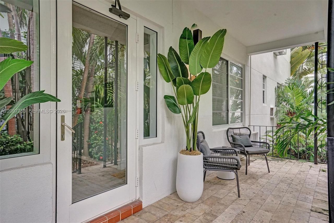 1431 Lincoln Ter, Unit 3, Miami Beach, FL 33139 Photo