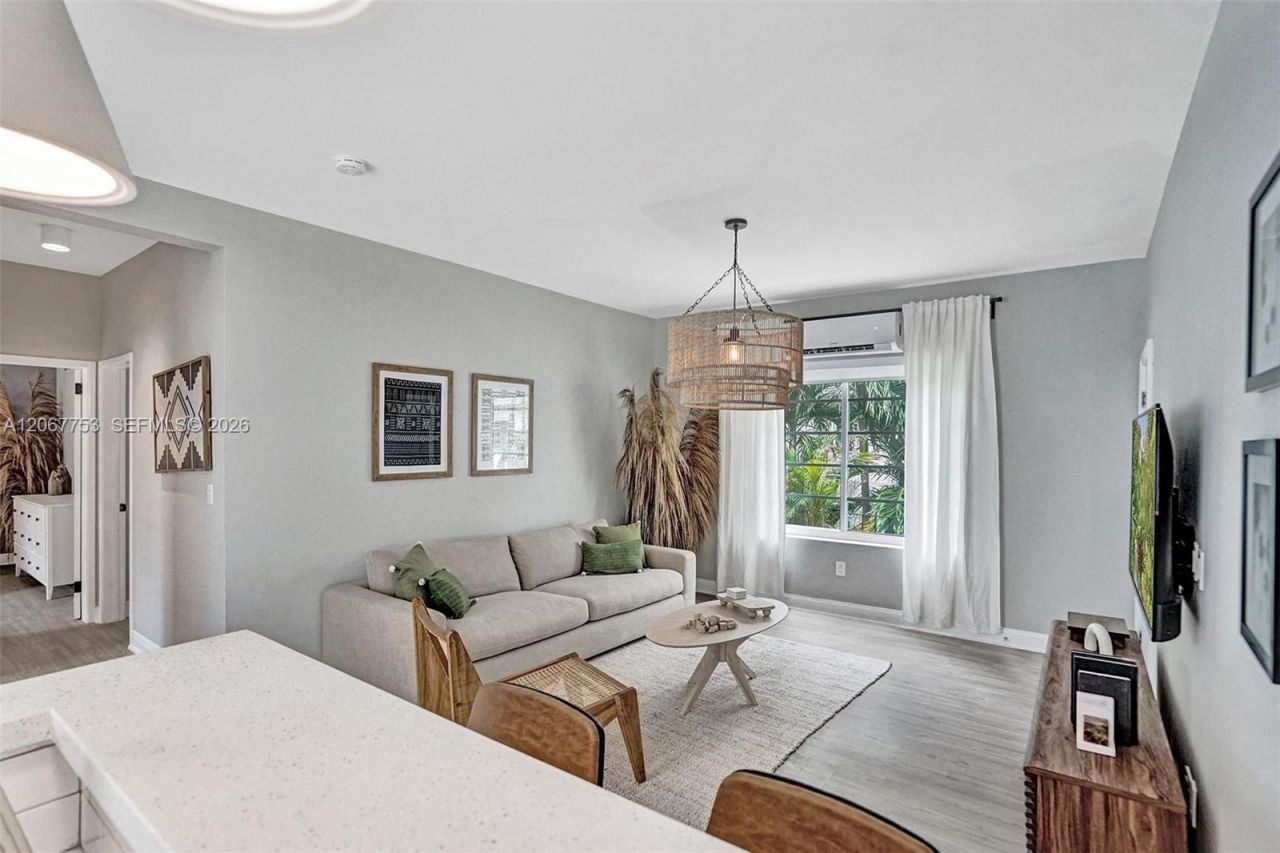 1431 Lincoln Ter, Unit 3, Miami Beach, FL 33139 Photo