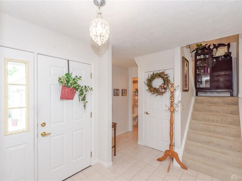 164 Deer Trail Drive, Eaton, OH 45320 Photo 5