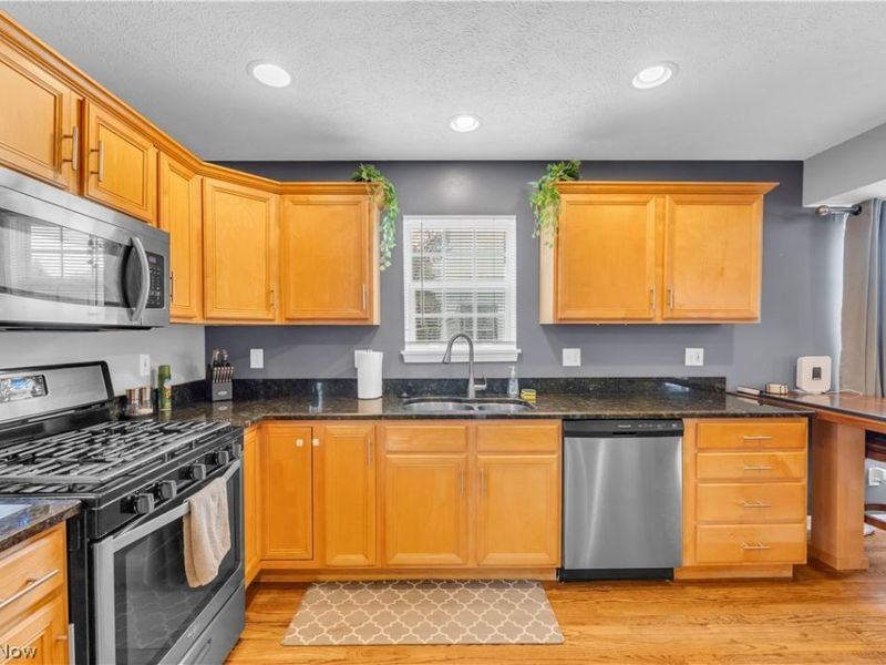 1981 Columbia Road , Westlake, OH 44145 Photo 13