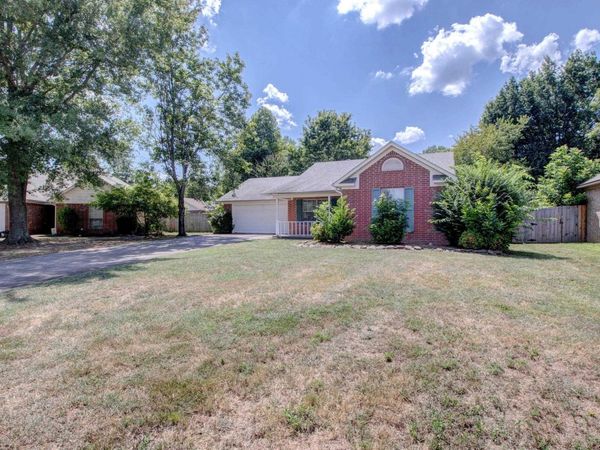 275 Helen , Conway, AR 72034