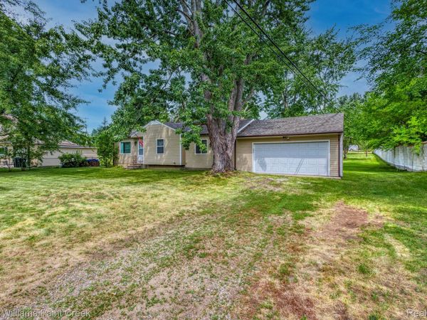 2244 Hammerslea Road, Orion Township, Mi 48359