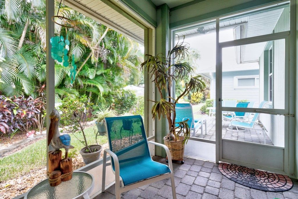 325 Hawthorne Lane, Vero Beach, FL 32962 Photo