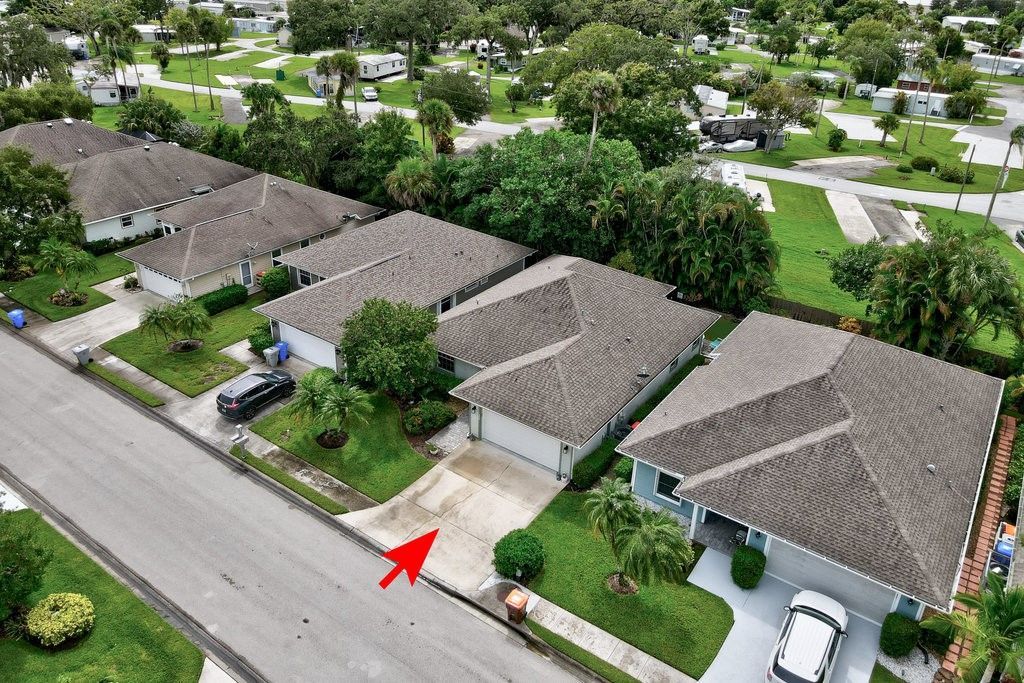 325 Hawthorne Lane, Vero Beach, FL 32962 Photo