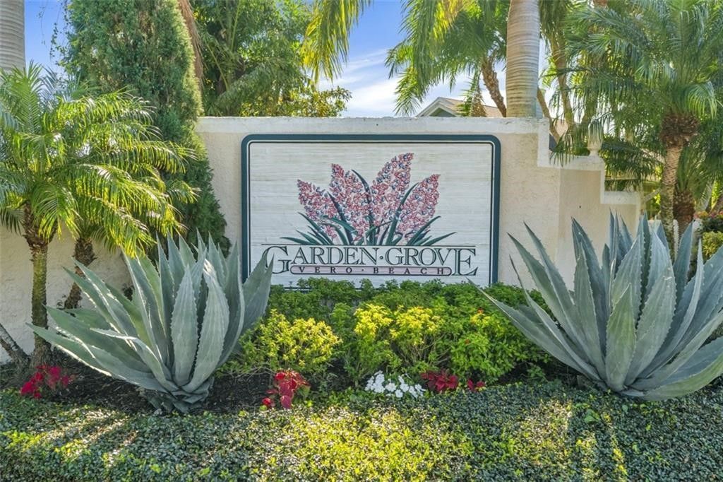 325 Hawthorne Lane, Vero Beach, FL 32962 Photo