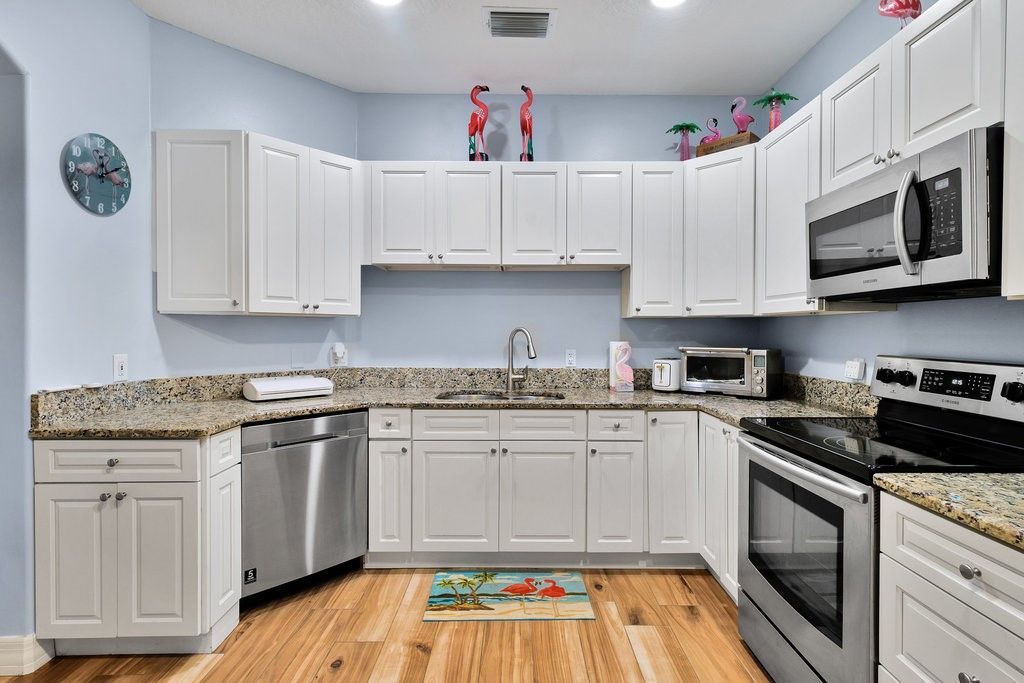325 Hawthorne Lane, Vero Beach, FL 32962 Photo
