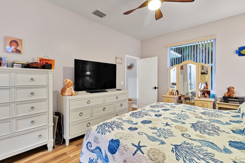 325 Hawthorne Lane, Vero Beach, FL 32962 Photo