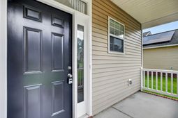 180 Hainsworth Drive photo 4